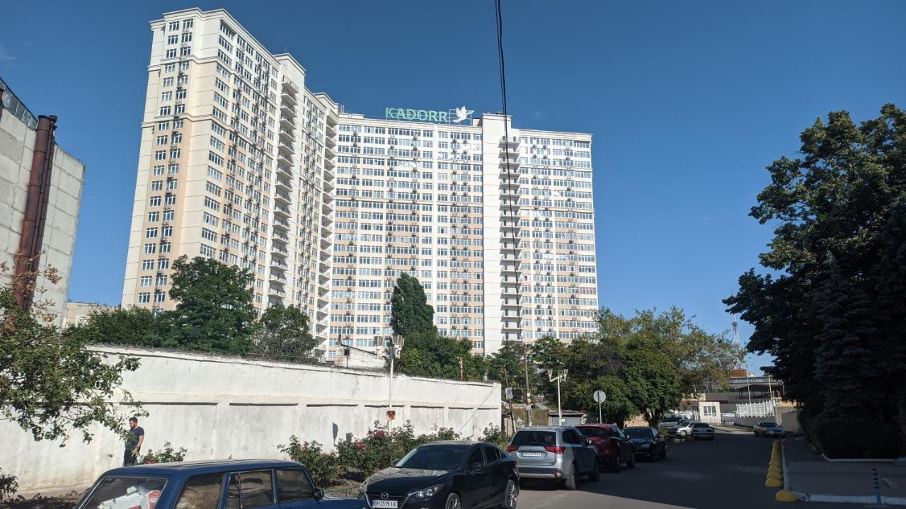 Квартира Кадорр Бассейная Apt Odeassa Basseinaya Apartment Odesa Exterior photo